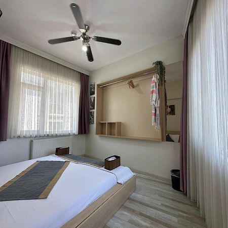 Social House Istanbul Hotel Bagian luar foto