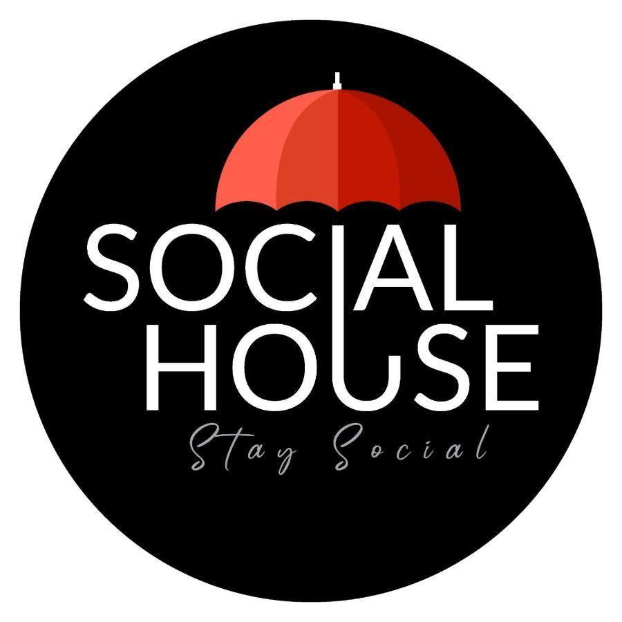 Social House Istanbul Hotel Bagian luar foto