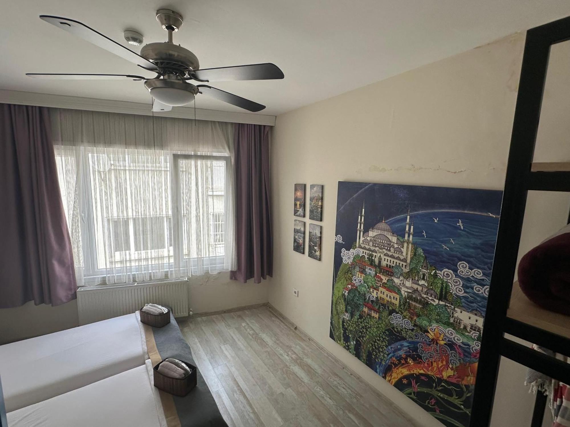 Social House Istanbul Hotel Bagian luar foto