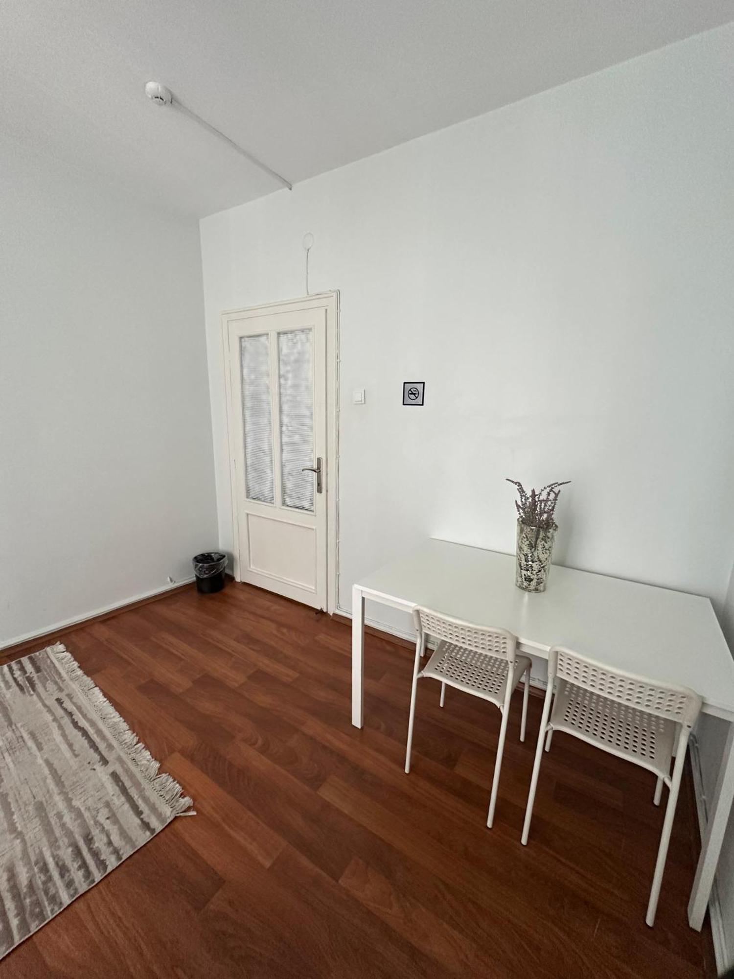 Social House Istanbul Hotel Bagian luar foto