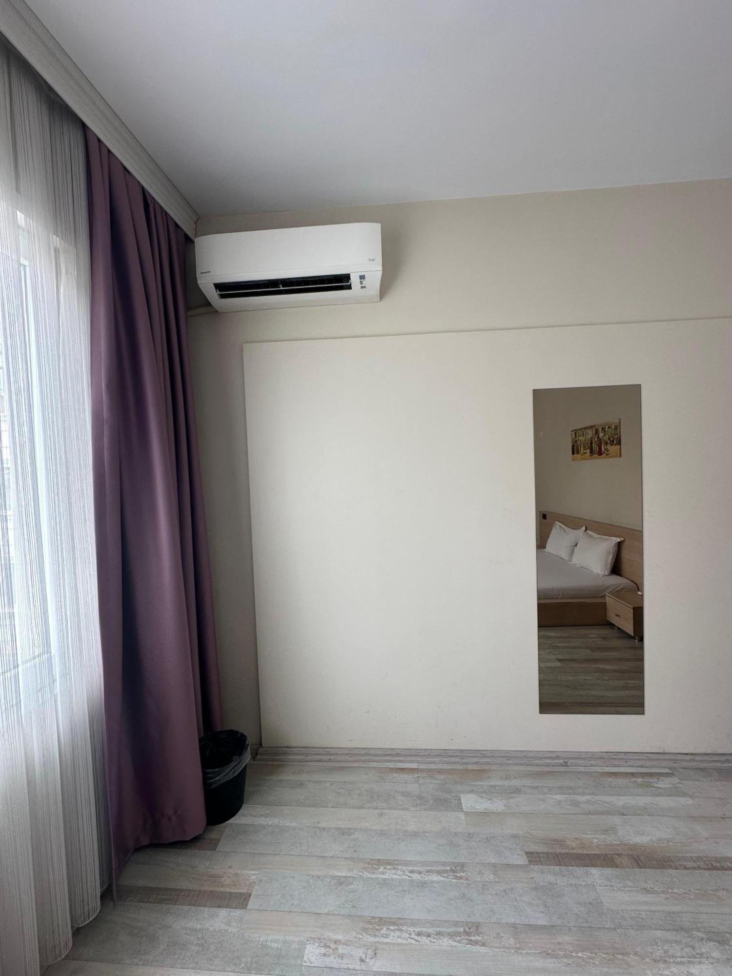 Social House Istanbul Hotel Bagian luar foto
