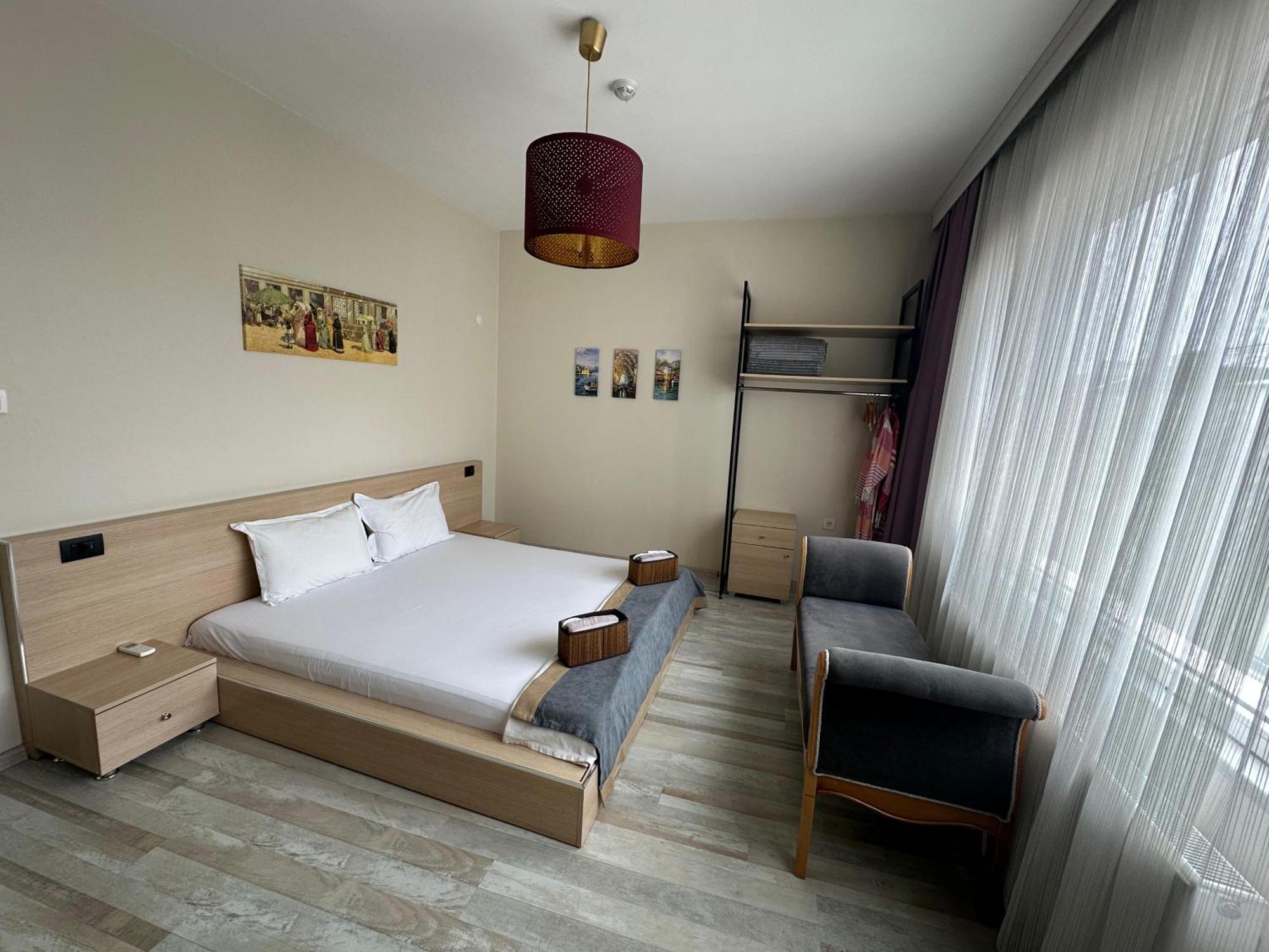 Social House Istanbul Hotel Bagian luar foto