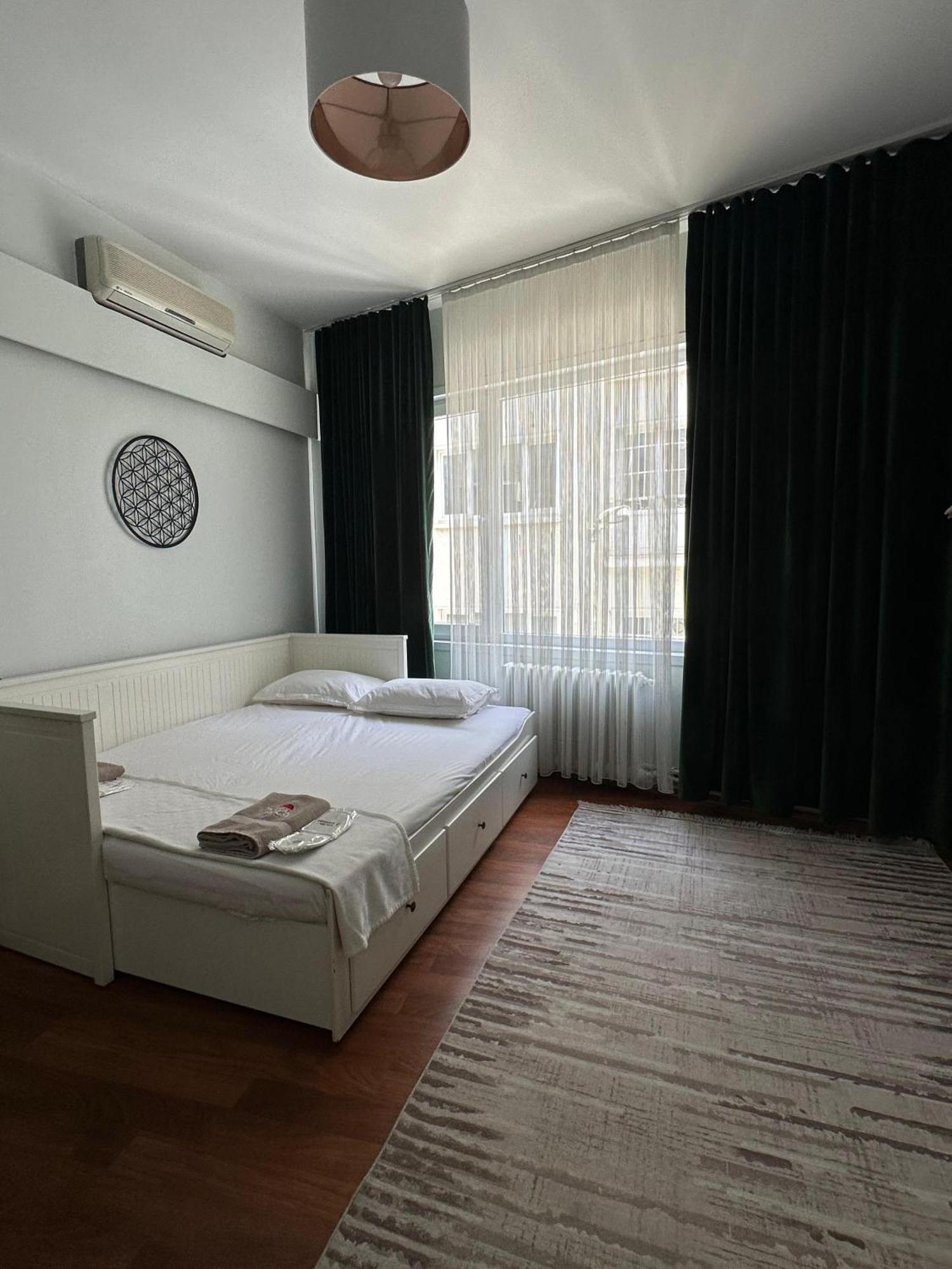 Social House Istanbul Hotel Bagian luar foto